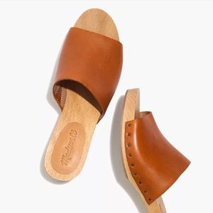 The Evelyn Slide Clog
